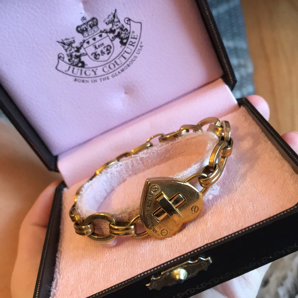 Juicy couture unique charm bracelet!!!